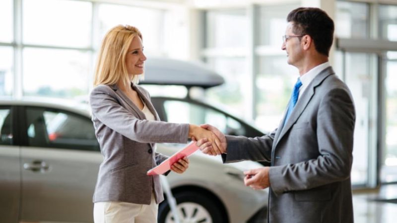 Benefits of Buying From An Authorized Used Car Dealers Near Me